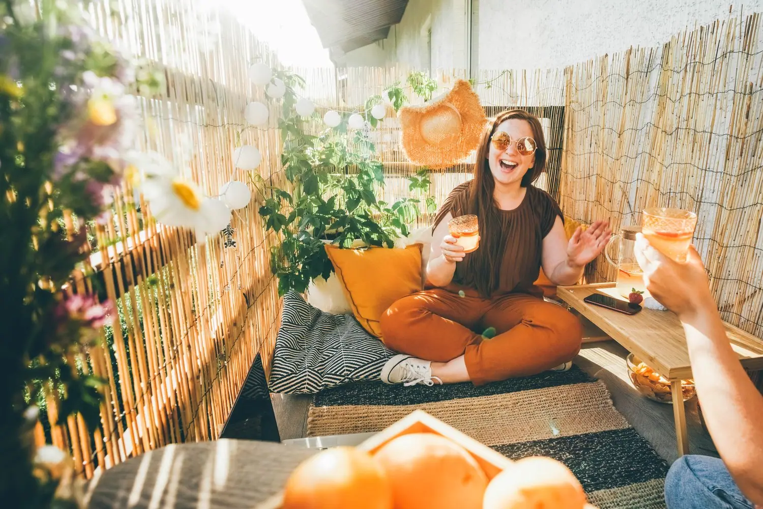 Balkon w stylu slow living - miejska oaza spokoju