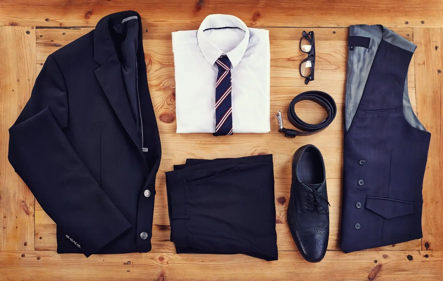 Dress code na rozmowę kwalifikacyjną - co założyć by zrobić dobre wrażenie